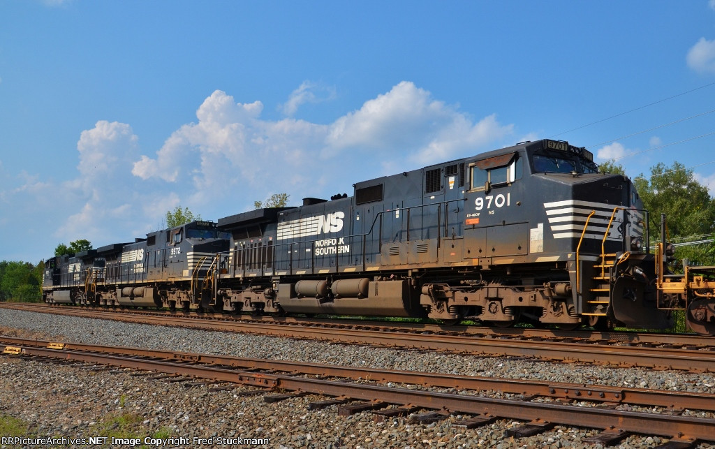 NS 9701 completes the usual Dash 9 trio.